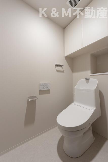 トイレ　シンプルで使いやすいトイレです