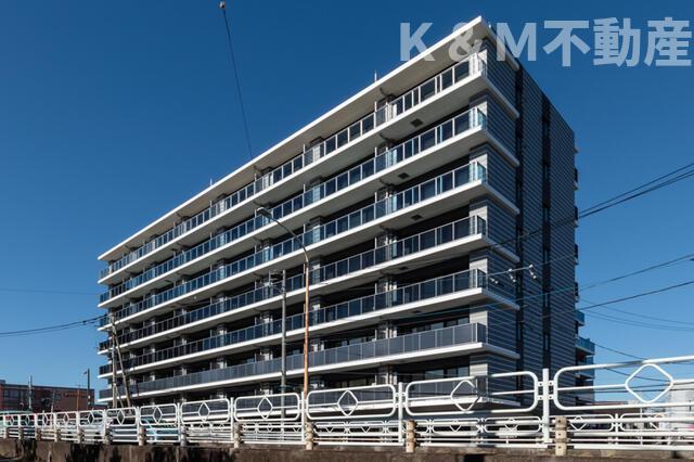 バルコニー　落ち着いた時間を過ごせるバルコニーです