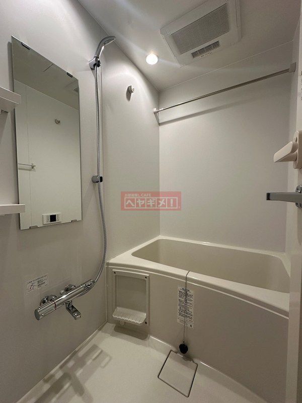 バス・シャワールーム　バス