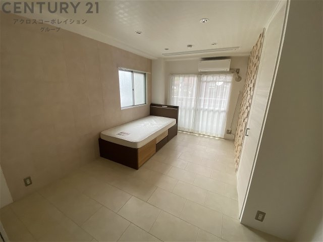 居室・リビング　最上階角部屋の7帖の洋室です♪