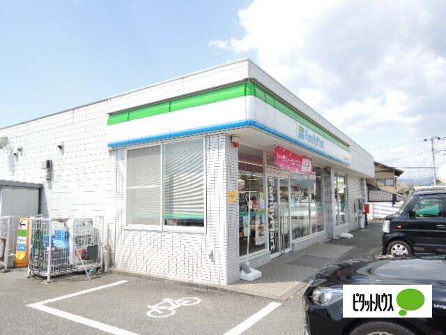 コンビニ　ファミリーマート富士宮東小泉店（コンビニ）まで511m