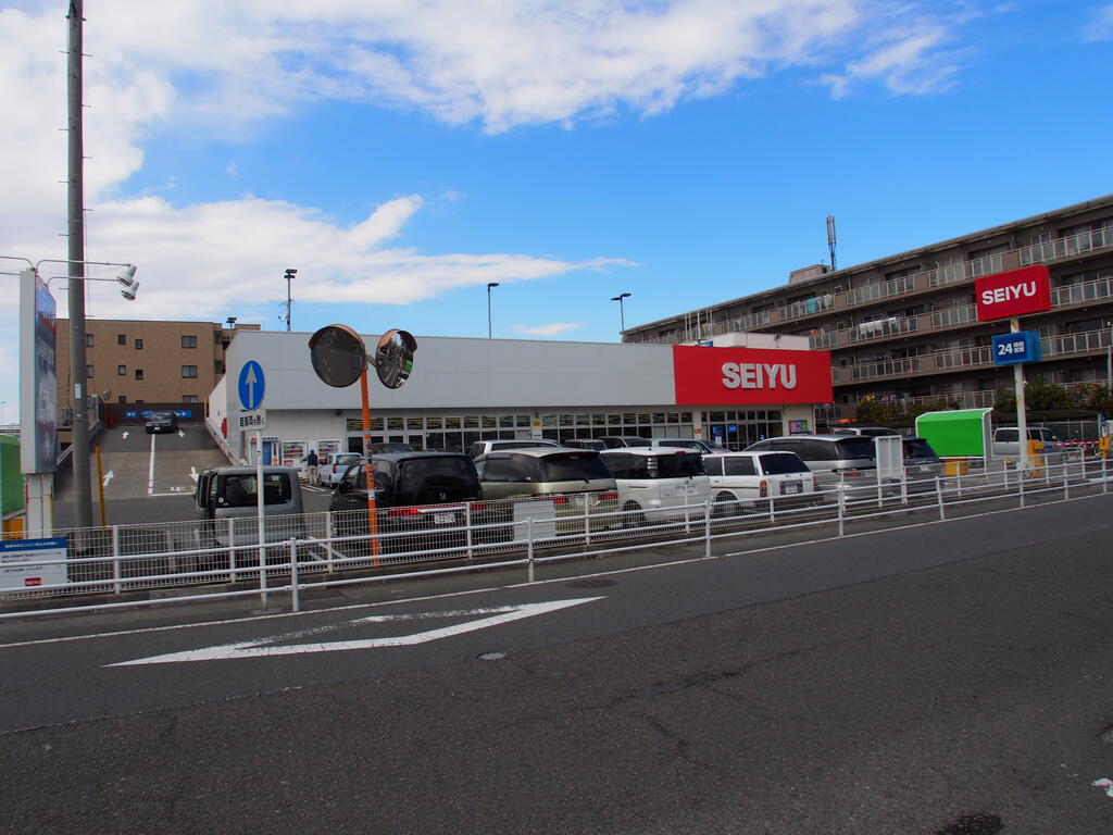 スーパー　西友辻堂店（スーパー）まで841m