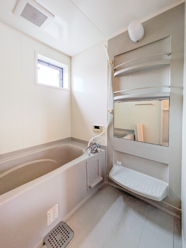 バス・シャワールーム　図面と現状に相違がある場合には現状を優先