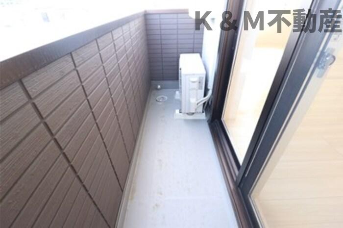 バルコニー　広々としたバルコニーです