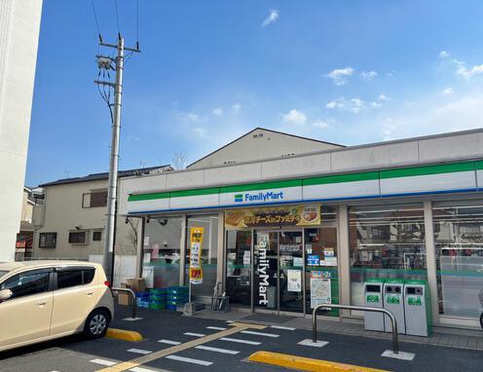 コンビニ　ファミリーマート（コンビニ）まで510m