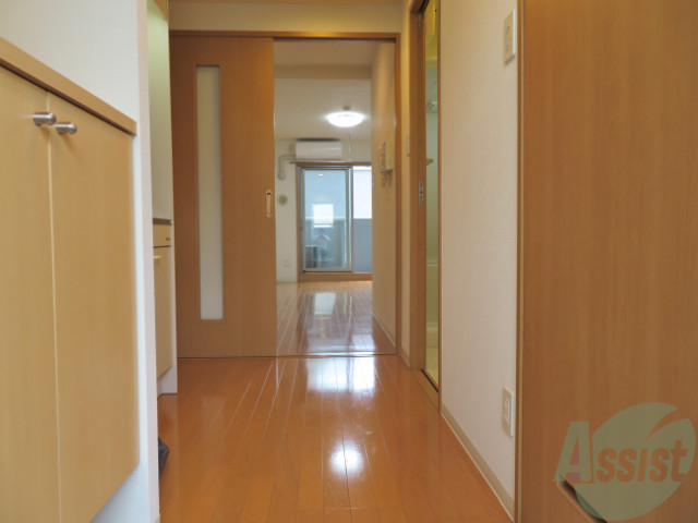 玄関　玄関から見たお部屋です。帰りたくなるお部屋間違いナシ。