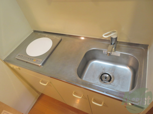 キッチン　ＩＨが最初から付いているのでお料理がすぐ始められます