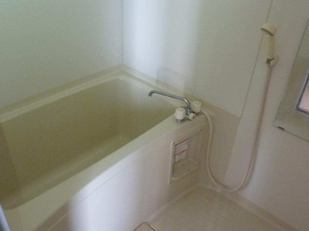 バス・シャワールーム　浴室