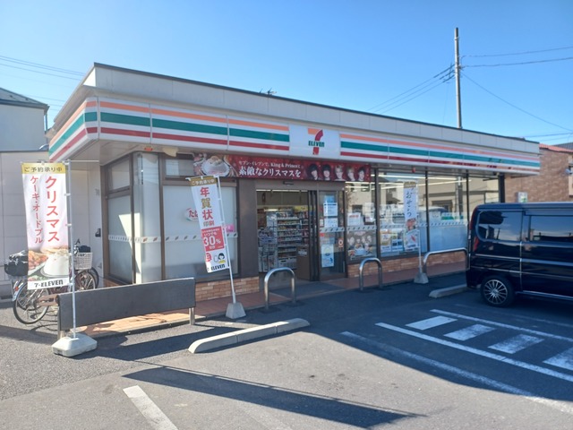 コンビニ　セブン-イレブン 草加新栄町店（コンビニ）まで375m
