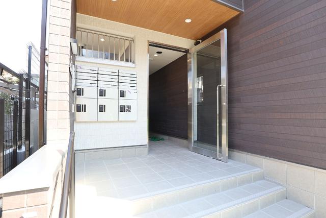 エントランス　エントランス