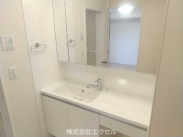 洗面設備　同建物別室画像です。