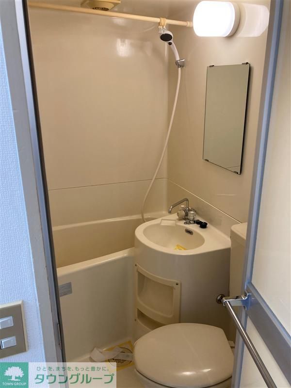 バス・シャワールーム