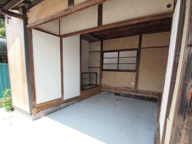 駐車場　車両要確認