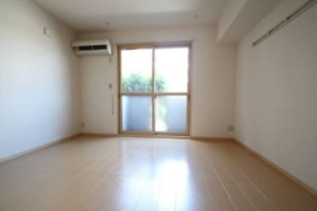 居室・リビング　居室