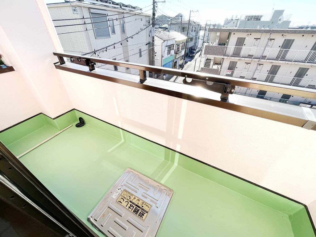 バルコニー　バルコニー