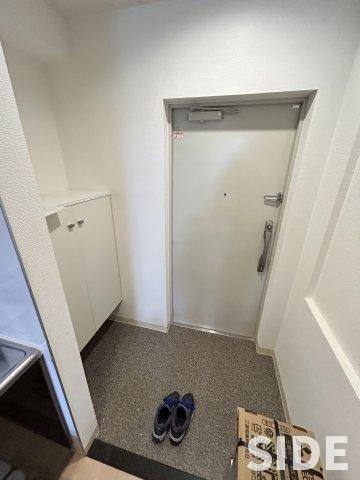 玄関　※別号室参考画像