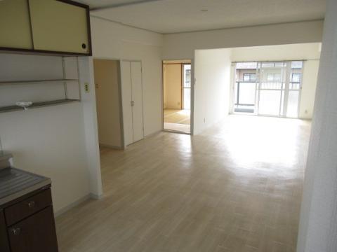 居室・リビング　リビング