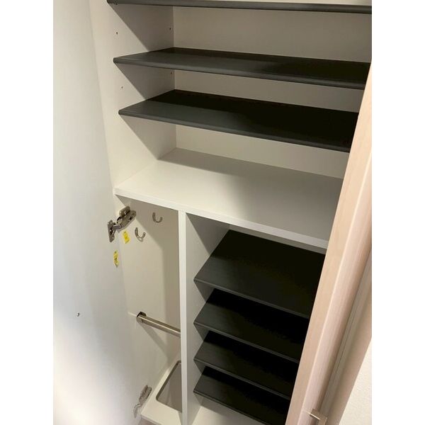 収納　※別号室の参考写真、現況優先※