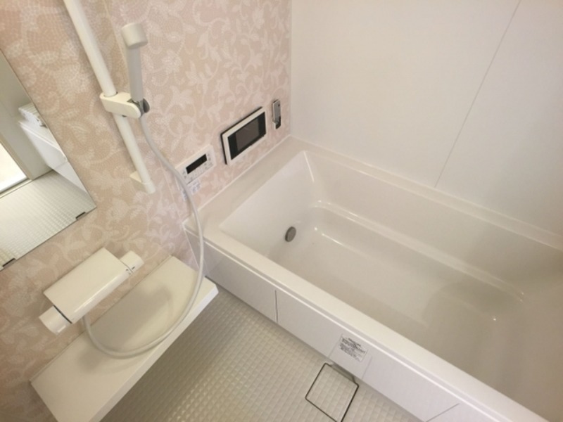 バス・シャワールーム　図面と現状に相違がある場合には現状を優先