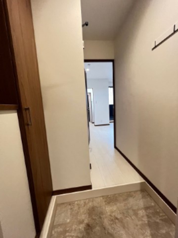 玄関　収納もある玄関です
