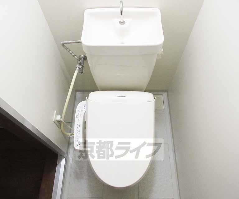 トイレ　清潔感のあるトイレです・