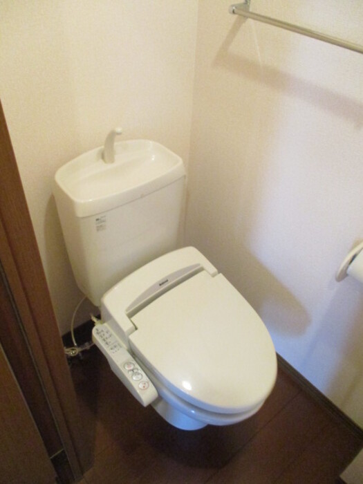 トイレ　トイレもきれいです