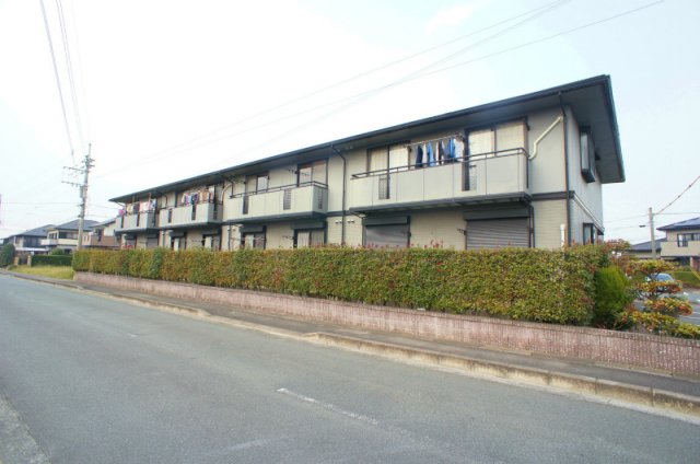 建物外観　落ち着いた雰囲気の外観です