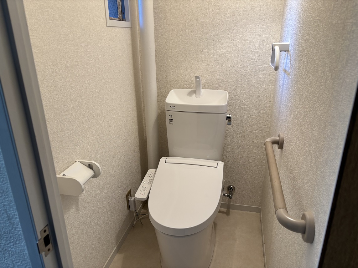 高倉台7-3団地 27号棟のトイレ写真
