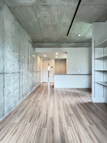 居室・リビング　☆新築☆　コンクリート打ち放しのおしゃれなお部屋です