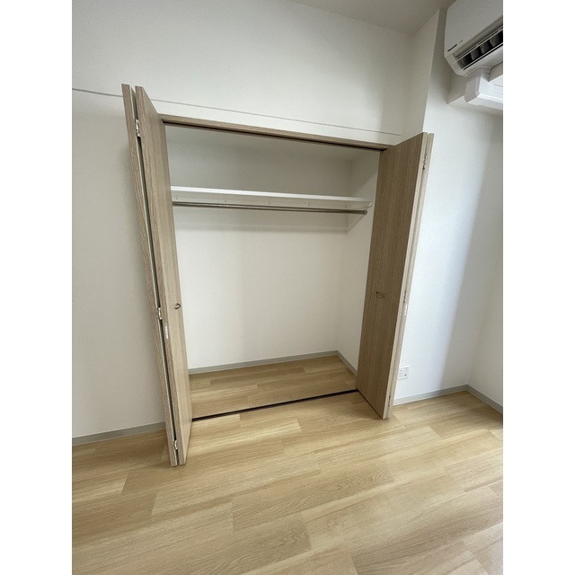収納　クローゼット付き