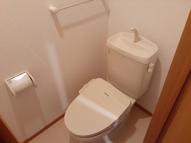 トイレ　図面と現状に相違がある場合には現状を優先