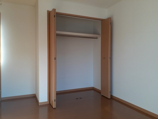 収納　図面と現状に相違がある場合には現状を優先
