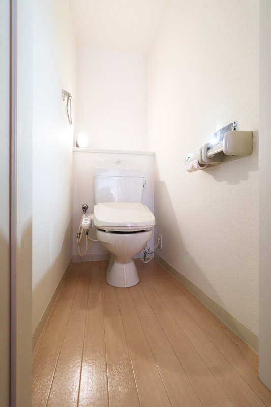 トイレ　図面と現状に相違がある場合には現状を優先