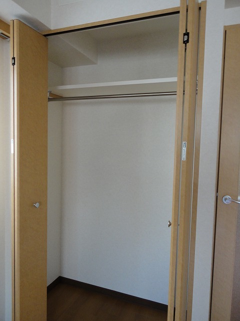 収納　※別部屋の参考写真です。