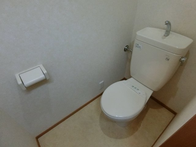 トイレ　エクセレンス池田　豊島区高松