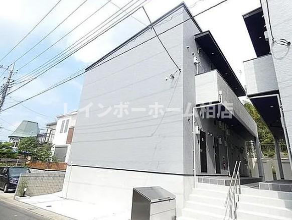 建物外観　外観は落ち着いています