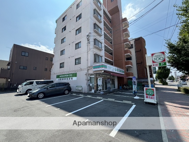 コンビニ　ローソンストア１００稲葉地店（コンビニ）まで164m