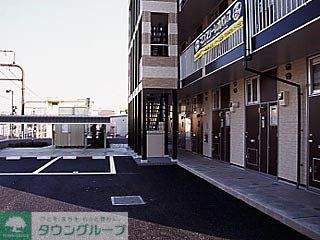 その他　駐車場は別途料金が必要です。