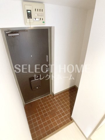 玄関　同型タイプ