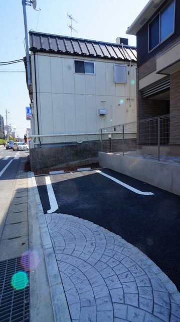 駐車場　駐車場