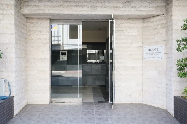 エントランス　《見学予約受付中》複数路線利用可能な分譲賃貸マンション！