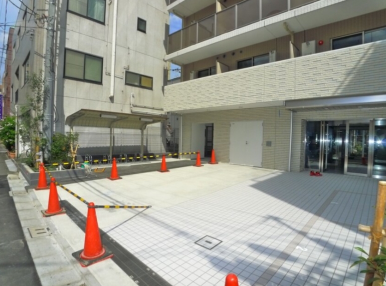 エントランス