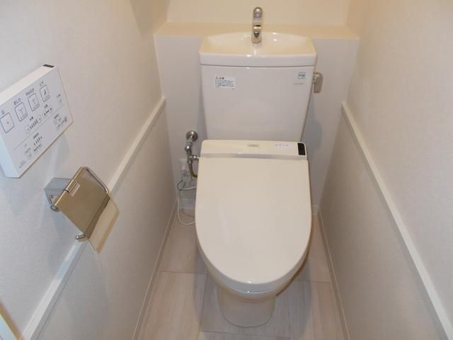 トイレ　シンプルで使いやすいトイレです