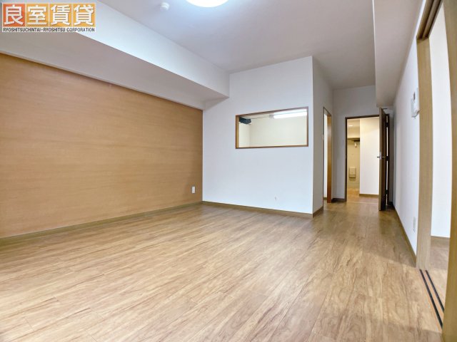 居室・リビング　※写真は同物件の別部屋のものを流用しております。現状を優先し