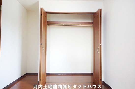 収納　洋室収納