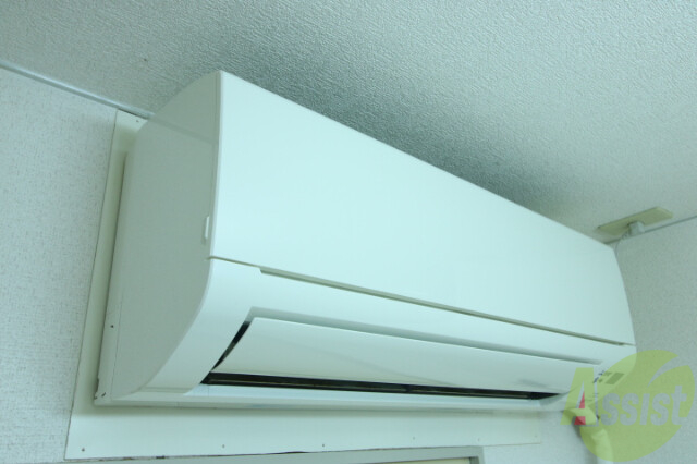 その他設備　きれいなエアコンが付いてますねー！