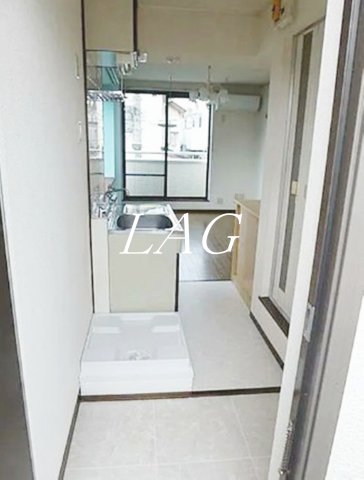 玄関　玄関です。