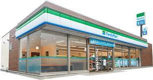 コンビニ　ファミリーマート札幌本町1条店（コンビニ）まで184m