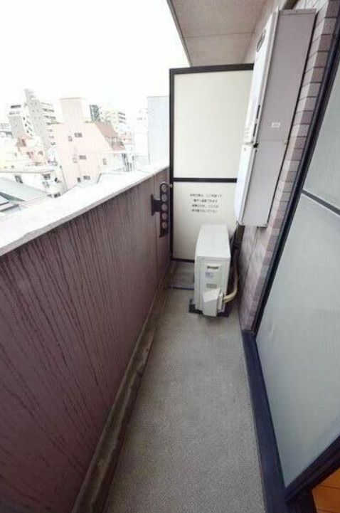 バルコニー