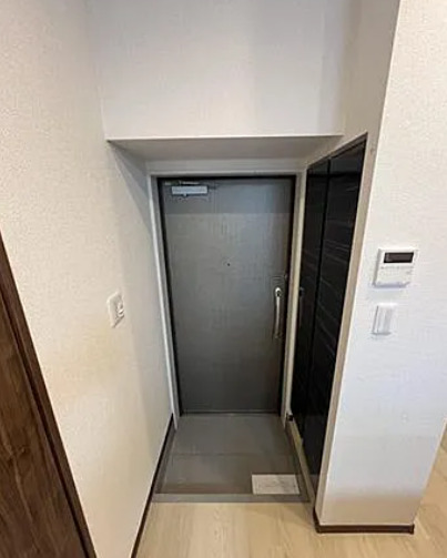 玄関　落ち着いた玄関です